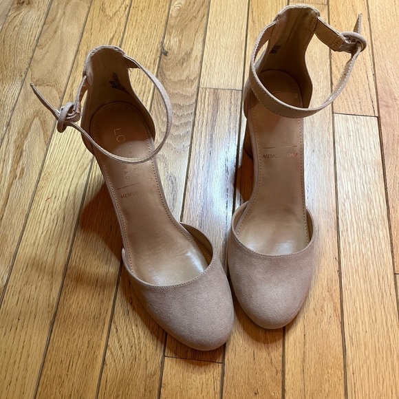 LC Lauren Conrad Hydrangea Womens High Heels Gold and Glitter Suede Size 10 - Picture 2 of 7